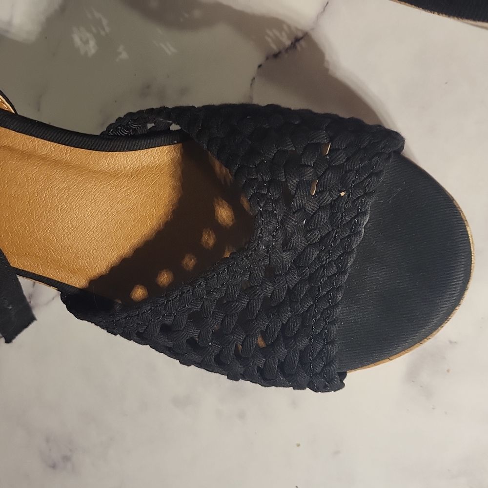 Black Wedge Heel - Picture 2 of 5